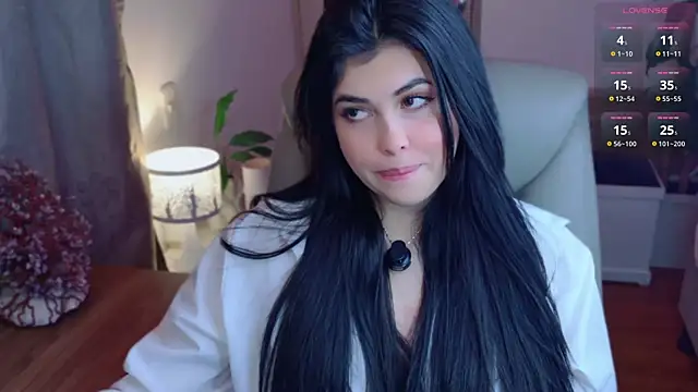 Alyaa s online show from May 2026 01:11:02 AM