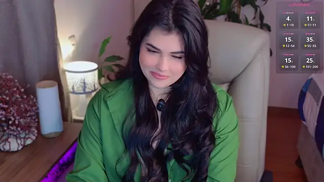 Alyaa s online show from May 2026 12:28:02 AM
