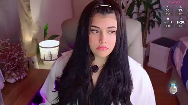 Alyaa s online show from June 2026 01:54:02 AM