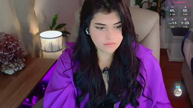 Alyaa s online show from June 2026 01:54:02 PM