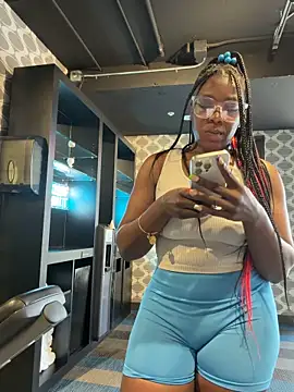 Snapshot of TilaTotti chatting on October 2025 03:47:02 PM TilaTotti online show from October 2025 03:47:02 PM