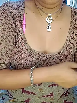 sasha hot98 online show from November 2025 03:44:01 PM