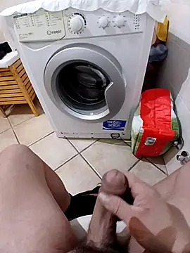 Snapshot of 74bob chatting on December 2025 07:17:02 AM 74bob online show from December 2025 07:17:02 AM