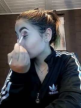 Snapshot of Emiily_W chatting on January 2025 01:43:01 PM Emiily W online show from January 2025 01:43:01 PM