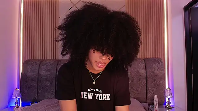 naia blessed online show from March 2026 07:18:02 PM