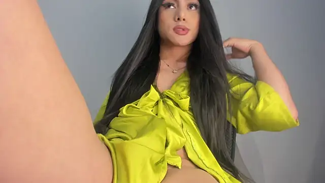 my lovely mia online show from December 2024 05:31:01 AM