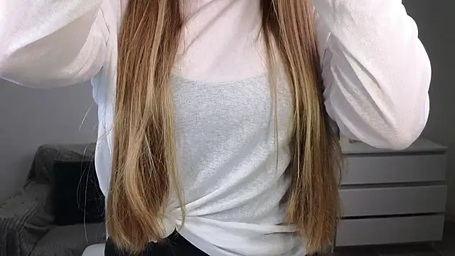 EvaMaddison online show from March 2025 04:22:02 PM