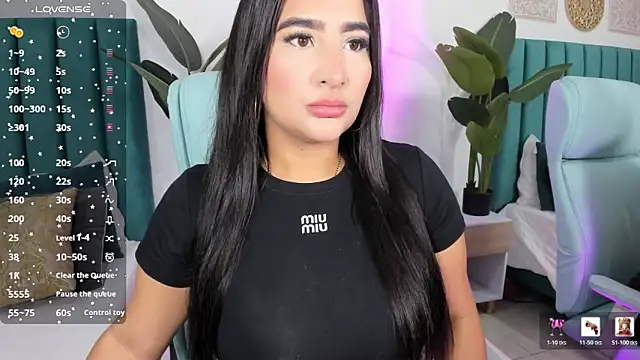 amy-thomson1 online show from March 2026 12:42:02 PM