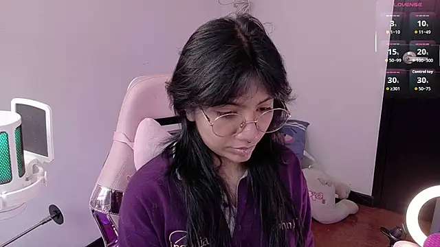 Nami usagi online show from June 2026 03:31:02 PM