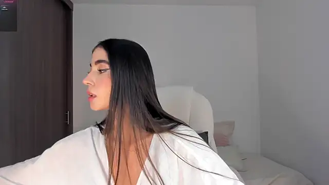 RebeccaBaxter online show from February 2025 12:27:01 AM