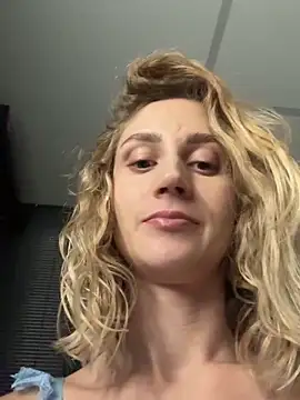 Feral berry 8133 online show from September 2025 07:51:02 PM