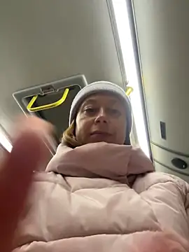 Snapshot of BrookeEvans chatting on February 2025 06:56:02 PM BrookeEvans online show from February 2025 06:56:02 PM