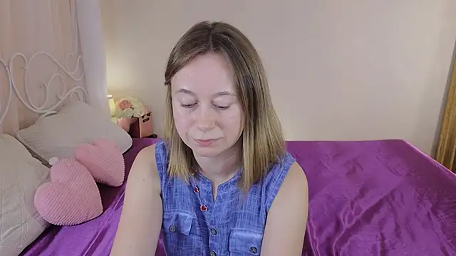 Snapshot of BrookeEvans chatting on September 2025 08:53:02 PM BrookeEvans online show from September 2025 08:53:02 PM