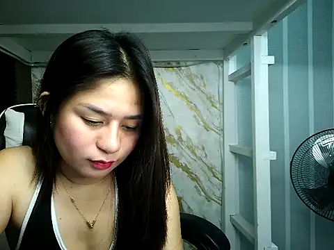 Mia 2022 online show from November 2025 03:00:01 PM