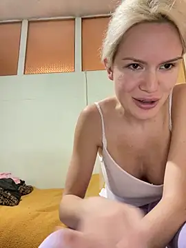 Keylili online show from March 2025 05:49:01 PM