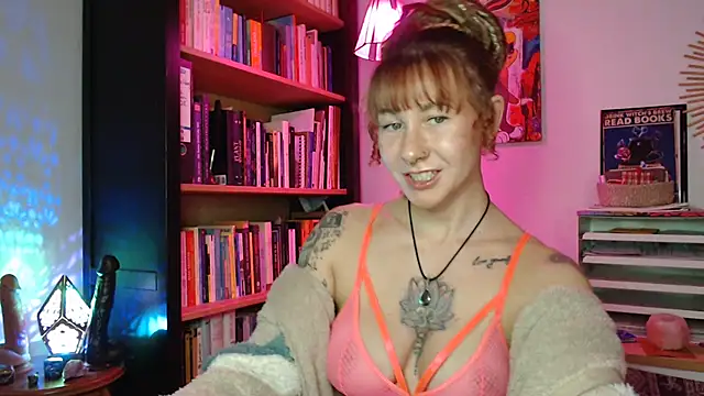 Luna Ink online show from January 2025 08:31:02 PM