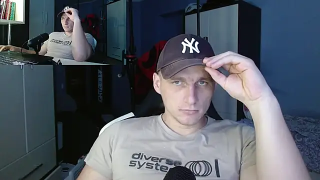 PoliglotJoe online show from October 2025 12:47:01 PM