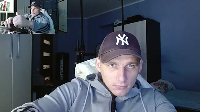 PoliglotJoe online show from October 2025 02:15:02 PM