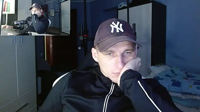 PoliglotJoe online show from October 2025 02:38:01 PM