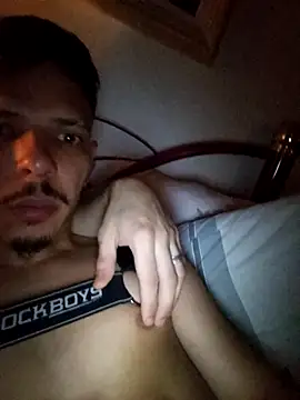 Snapshot of JuninhoPilati chatting on November 2025 06:23:01 AM JuninhoPilati online show from November 2025 06:23:01 AM