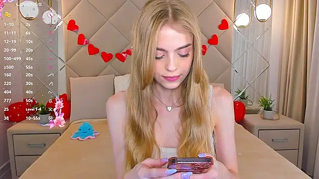 sayl0r moon online show from February 2025 12:21:02 AM