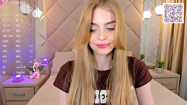 sayl0r moon online show from March 2025 12:11:01 AM