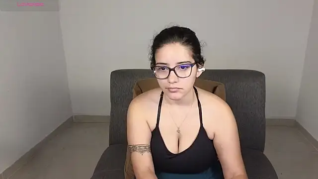 blue  moon  online show from October 2025 03:51:02 AM