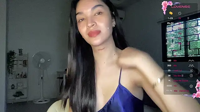 Rogueblaze online show from December 2025 06:08:02 AM