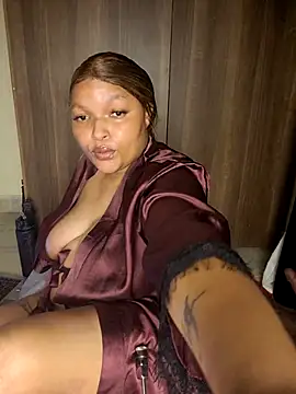 Snapshot of Bigass-ebony22 chatting on August 2026 06:02:01 PM Bigass-ebony22 online show from August 2026 06:02:01 PM