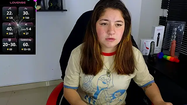 Snapshot of ann_bronw chatting on January 2025 04:44:02 PM ann bronw online show from January 2025 04:44:02 PM