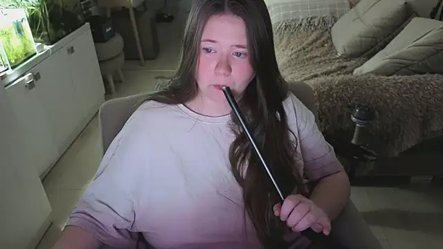 remirann  online show from April 2026 05:40:01 PM