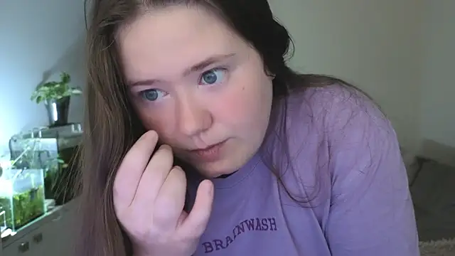 remirann  online show from May 2026 06:44:02 AM