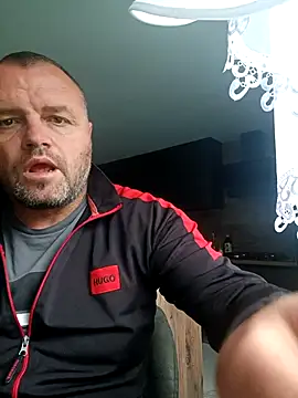 Snapshot of Adry1986 chatting on September 2025 12:20:01 PM Adry1986 online show from September 2025 12:20:01 PM