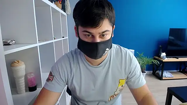 Tomguys online show from January 2025 08:18:02 AM