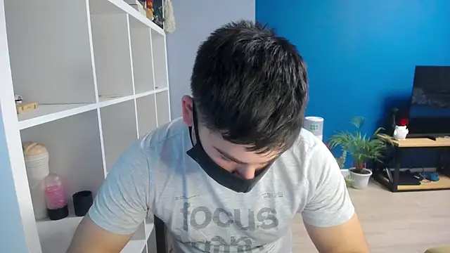 Tomguys online show from February 2025 07:16:02 PM