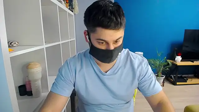 Tomguys online show from February 2025 07:05:02 PM