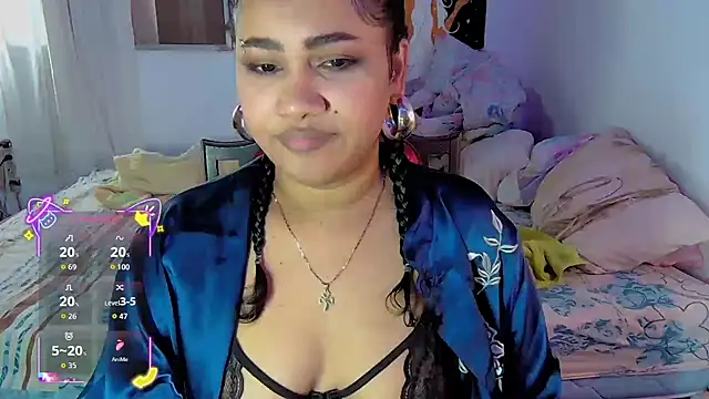 Snapshot of kiarybell__ chatting on February 2026 12:50:01 PM kiarybell online show from February 2026 12:50:01 PM