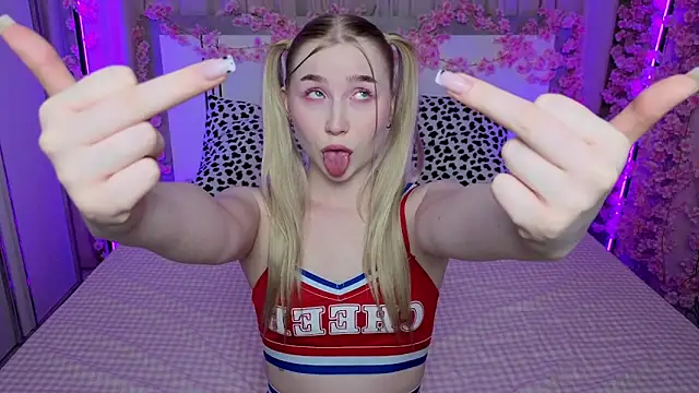 LilyStarlight online show from May 2026 03:35:02 AM