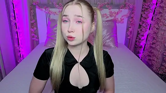 LilyStarlight online show from June 2026 04:21:02 AM