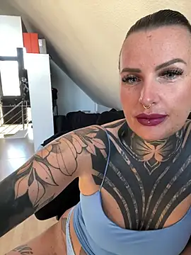 InkedBiitch online show from April 2026 06:03:02 AM