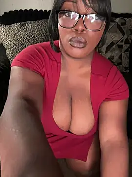 Snapshot of NikkiNoelanii chatting on April 2026 11:12:01 AM NikkiNoelanii online show from April 2026 11:12:01 AM