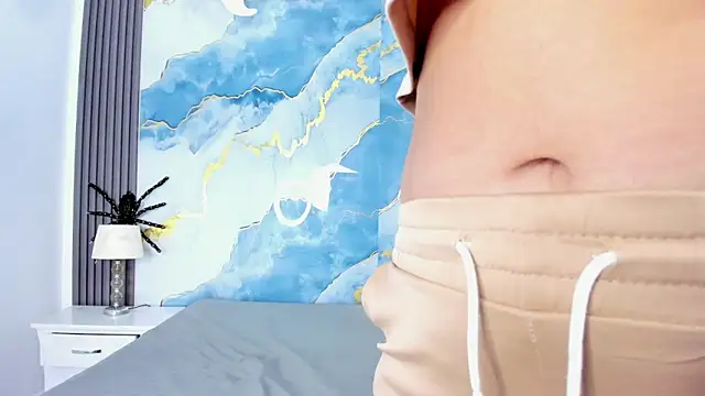 Kylieandjhonny online show from October 2025 07:49:01 PM