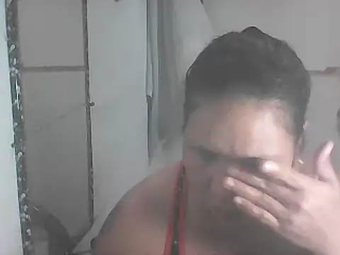 Snapshot of hotwet_mama4uxx chatting on March 2025 12:34:01 PM hotwet mama4uxx online show from March 2025 12:34:01 PM