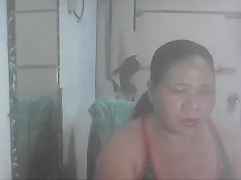 Snapshot of hotwet_mama4uxx chatting on October 2025 01:02:02 PM hotwet mama4uxx online show from October 2025 01:02:02 PM