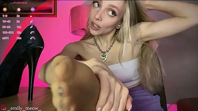 Snapshot of _Emily_Sweety_ chatting on February 2025 11:31:02 AM Emily Sweety online show from February 2025 11:31:02 AM