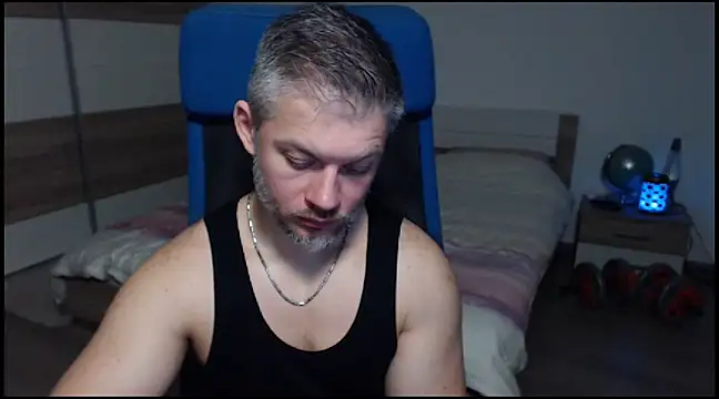 RobbyShawz online show from December 2024 09:50:02 AM