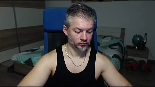 RobbyShawz online show from January 2025 01:08:02 PM