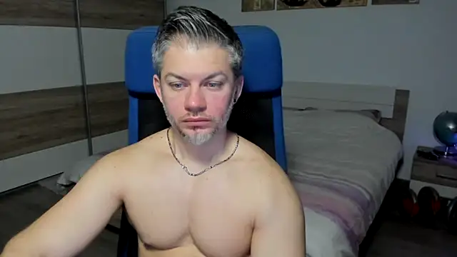 RobbyShawz online show from February 2025 06:03:01 AM