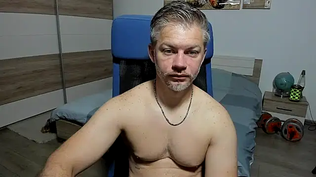 RobbyShawz online show from June 2026 04:55:01 AM