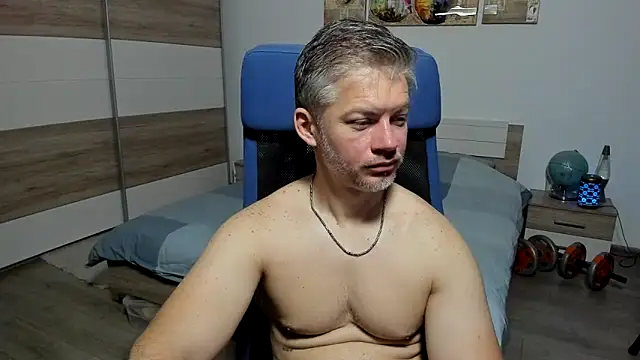 RobbyShawz online show from June 2026 04:26:02 AM